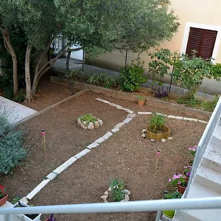 Apartment Barbara Pirovac
